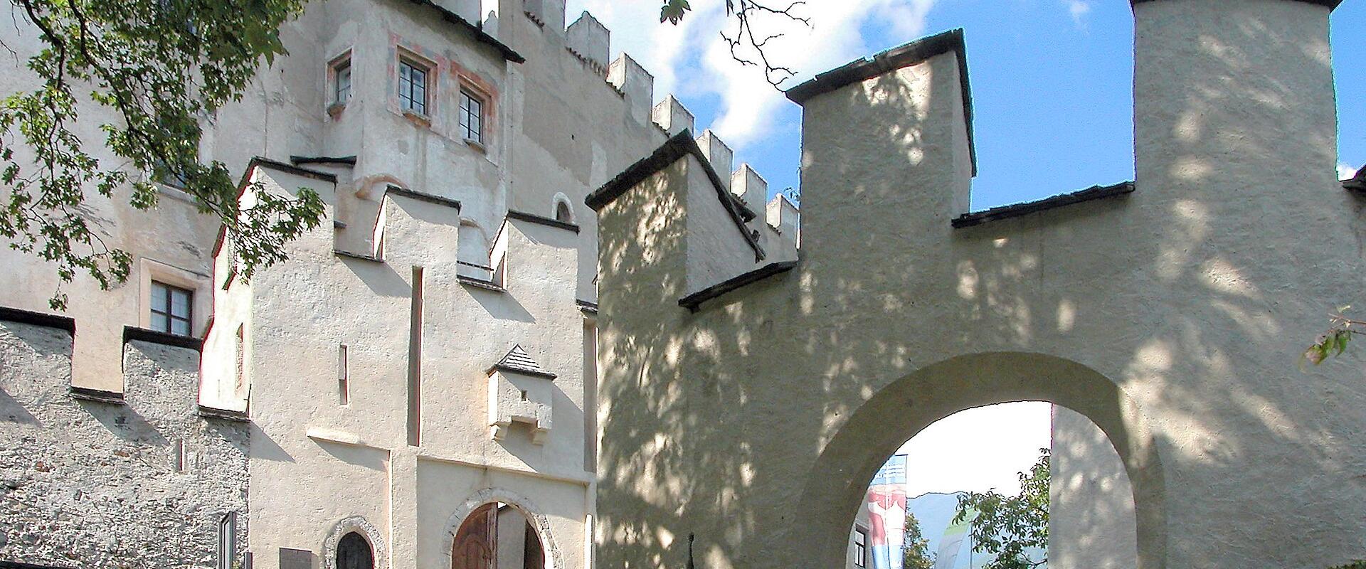 Schloss Bruck
