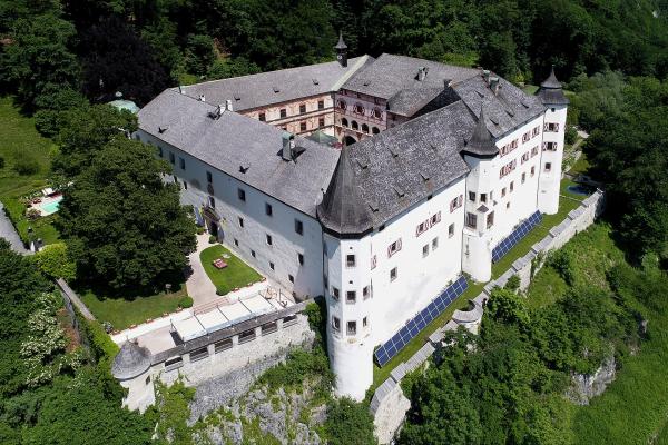 Tratzberg Castle