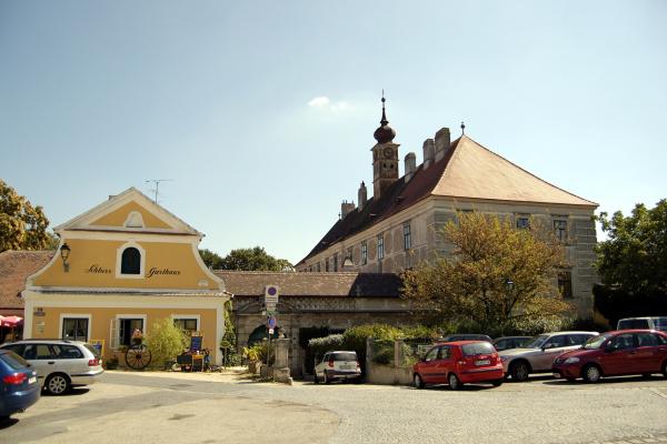 Retz Wine Museum (Weinmuseum)