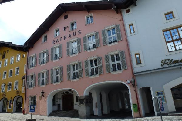 Rathausplatz (Town Square)