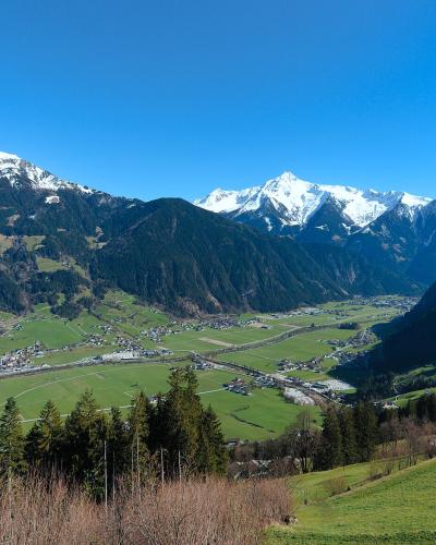 Mayrhofen spread across the floor of the Zillertal below snowy peaks
