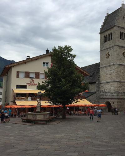 The main square of Zell am See below the church tower