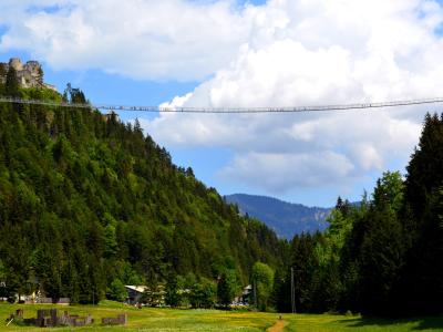 Highline179 pedestrian suspension bridge spanning the valley by Ehrenberg castle ruins near Reutte, Tyrol
