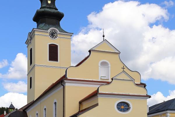 St. Martin's Church (Pfarrkirche St. Martin)