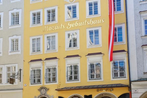 Mozart's Birthplace (Mozarts Geburtshaus)